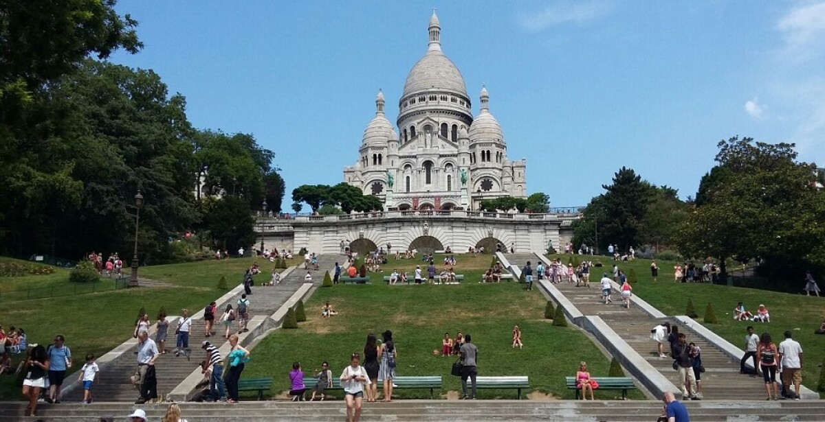 Esplora il meglio di Parigi: dalle icone ai segreti nascosti, scopri i prodotti top scelti per te da VIVI CITY