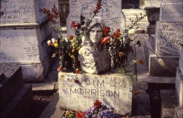 jim-morrison-pere-lachaise