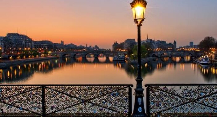 pont-des-arts-lucchetti