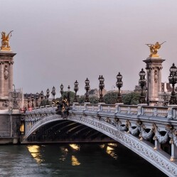 Pont Alexandre III: Il più bel ponte sulla Senna