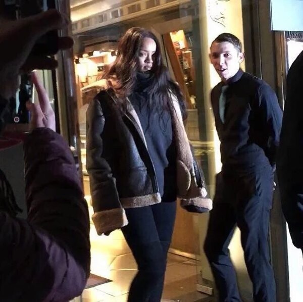 rihanna ristorante parigi curiosita