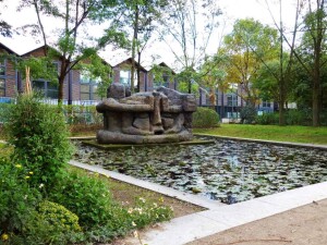 parc bercy statua demeure
