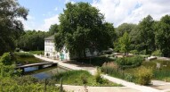 parc de bercy maison du lac foto di Guilhem Vellut via flickr