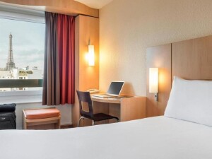 Hotel Ibis Torre Eiffel Parigi