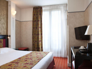 Hotel Eiffel Seine