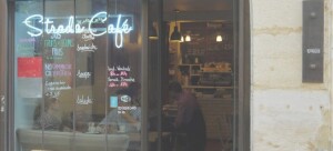 strada cafe parigi