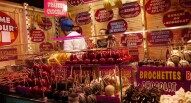 Mercatini di Natale Parigi Mele Caramellate foto di Passion Leica via flickr