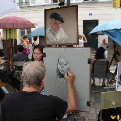 Place du Tertre, la piazza degli artisti di Montmartre