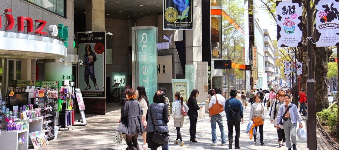 Scopri il nuovo tour dello shopping natalizio