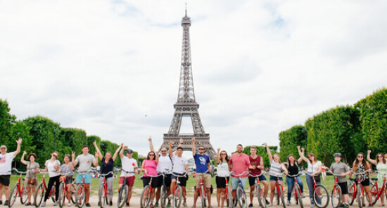 Visitare Parigi in bicicletta: Itinerari e bike tour