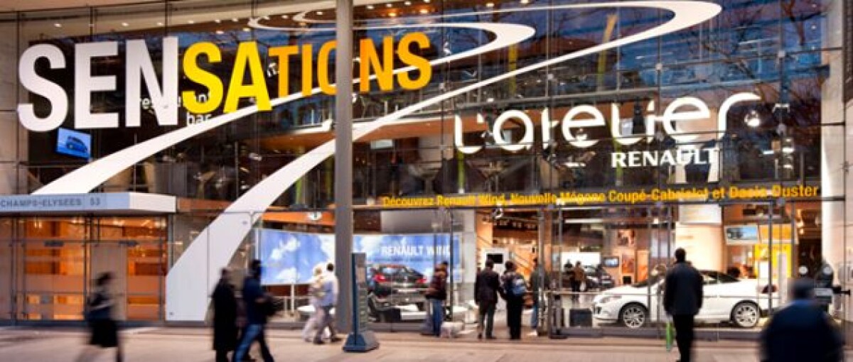 Sali sull'Arco di Trionfo per la miglior vista sugli Champs-Élysées. Scopri la nostra selezione di biglietti e tour su VIVI CITY