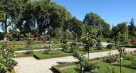 Rose GardeN Parc Bagatelle Guilhem Vellut flickr