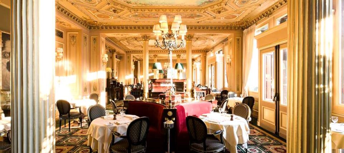 Pranzo sulla Torre Eiffel: prenota ora un tavolo da Madame Brasserie