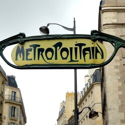 Metropolitana di Parigi: Guida ai biglietti, zone e linee, orari 