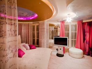 seven hotel