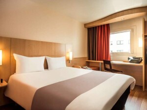 ibis hotel montmartre