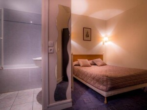 modern hotel montmartre