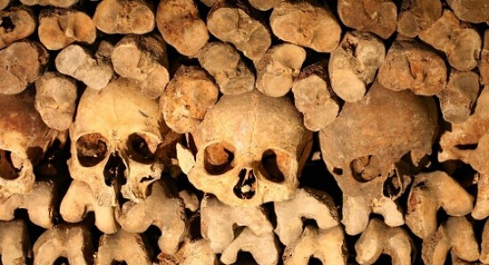 Catacombe di Parigi: Come visitare la necropoli della Parigi sotterranea