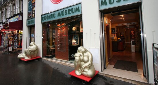 Il Museo dell'erotismo di Parigi venderà all'asta le sue collezioni