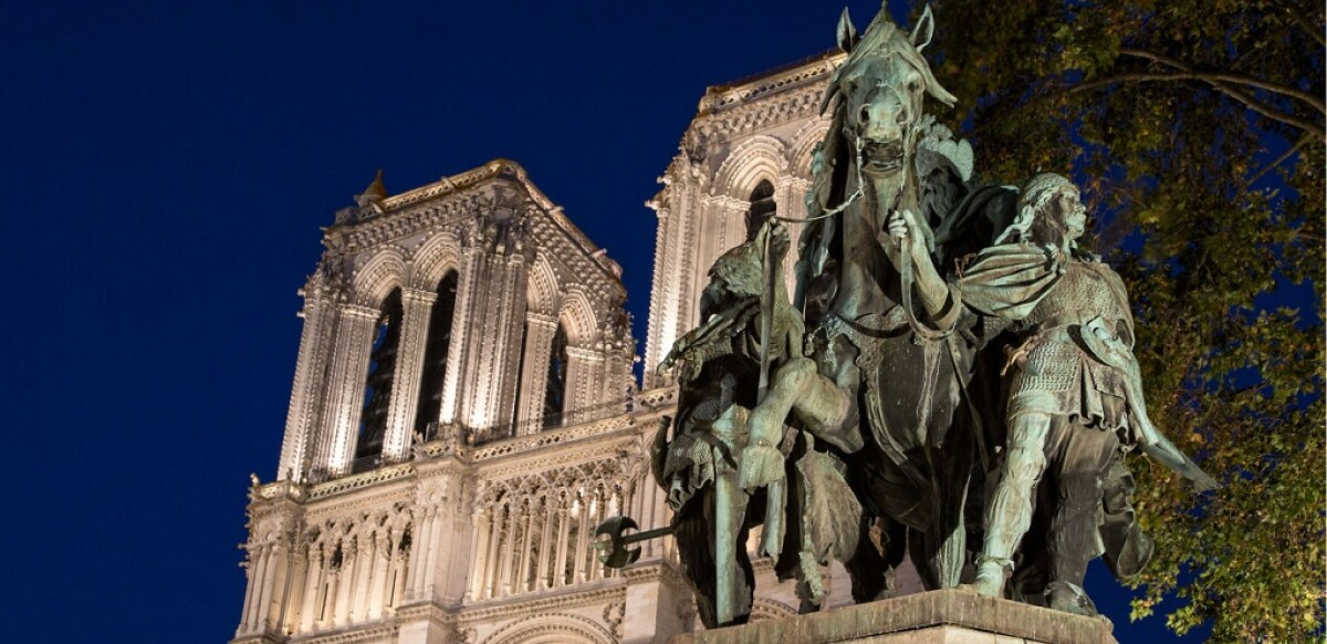 Vivi Parigi come un locale: le esperienze più belle e i top prodotti già scelti per te da VIVI CITY