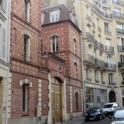 Una passeggiata a Rue Chanoinesse e dintorni